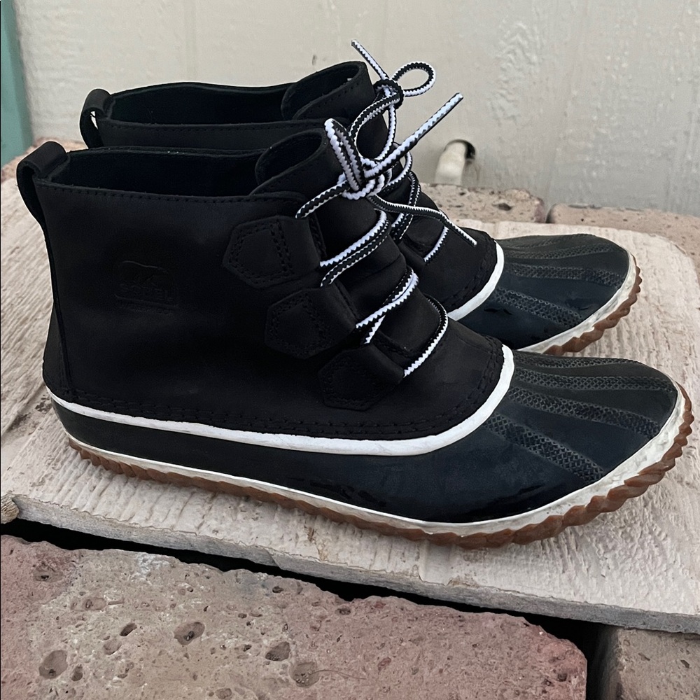 Anthropologie x Sorel Out & About Low Duck Boots Waterproof  Size 10